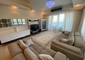 Четырехкомнатные апартаменты в Махмутларе