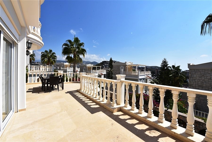 Комфортная вилла в Конаклы