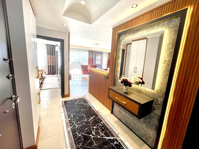 Эксклюзивная квартира для большой семьи в районе Махмутлар