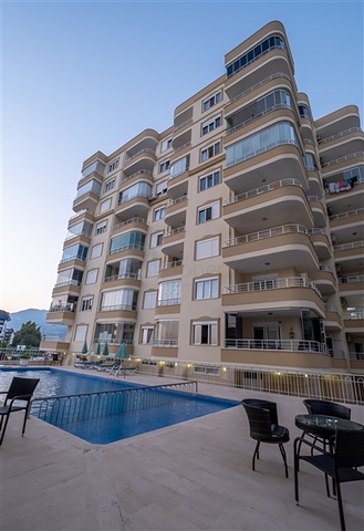 Квартира в 50м от моря в районе Тосмур