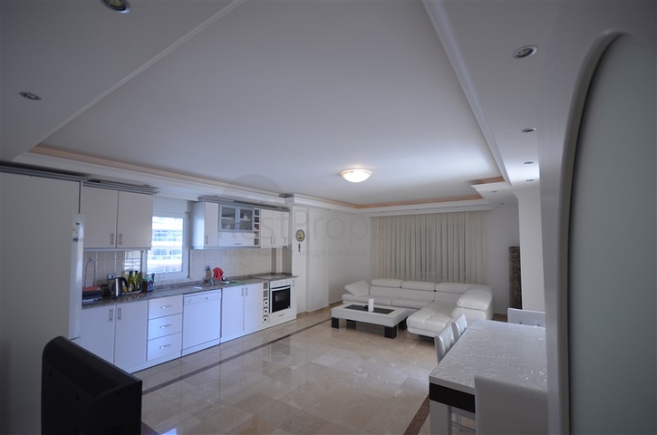 Квартира в 50м от моря в районе Тосмур