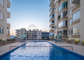 Квартира в 50м от моря в районе Тосмур