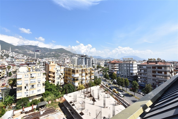 Шикарный пентхаус планировкой 2+1 на Клеопатре