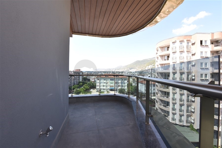 Шикарный пентхаус планировкой 2+1 на Клеопатре