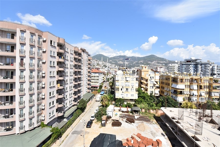 Шикарный пентхаус планировкой 2+1 на Клеопатре