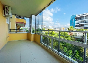 Квартира 2+1 на берегу моря в Махмутларе