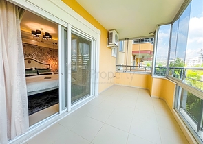 Квартира 2+1 на берегу моря в Махмутларе