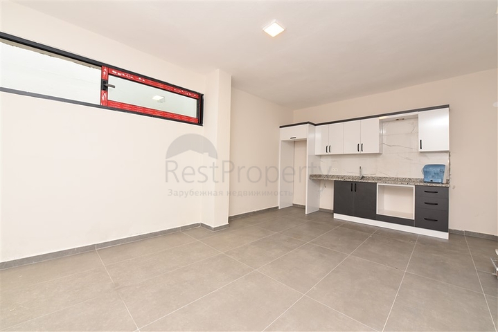 Коммерческое помещение с выходом на центральную улицу района Каргыджак 