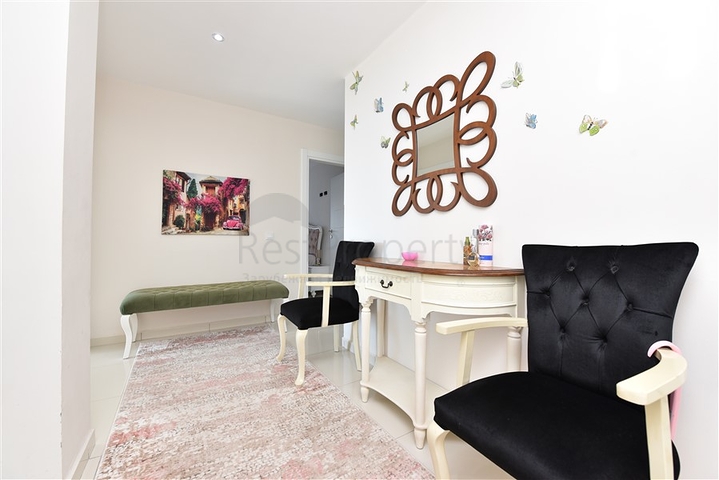 Квартира 2+1 с отдельной кухней в 125 м от моря в районе Махмутлар