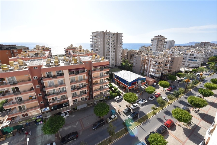 Квартира 2+1 с отдельной кухней в 125 м от моря в районе Махмутлар