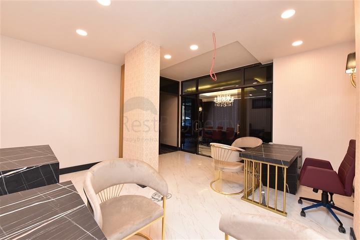 Коммерческое помещение в центре Махмутлара