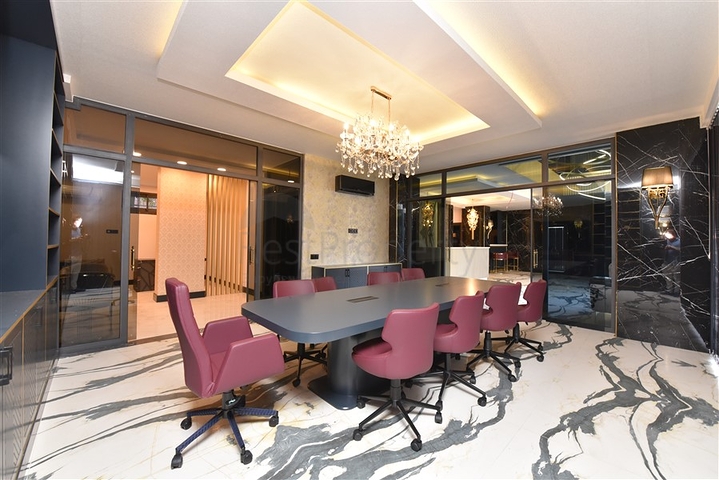 Коммерческое помещение в центре Махмутлара