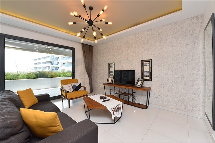 Садовый дуплекс в одном из лучших комплексов в районе Каргыджак