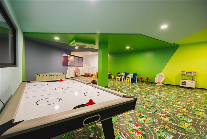 Садовый дуплекс в одном из лучших комплексов в районе Каргыджак