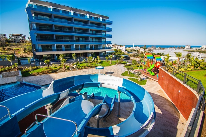 Садовый дуплекс в одном из лучших комплексов в районе Каргыджак