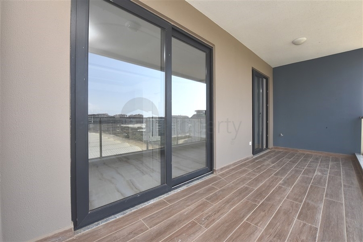 Просторный пятикомнатный пентхаус