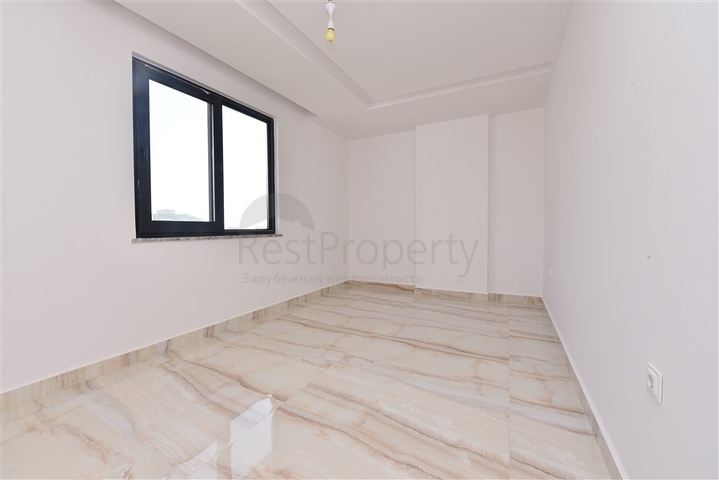 Просторный пятикомнатный пентхаус