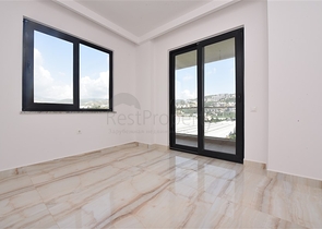 Просторный пятикомнатный пентхаус