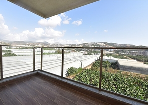 Просторный пятикомнатный пентхаус