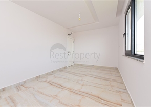 Просторный пятикомнатный пентхаус