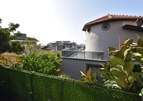 Вилла с видом на море в районе Каргыджак