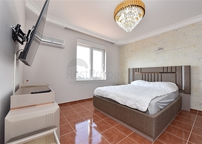 Вилла с видом на море в районе Каргыджак