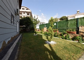 Вилла с видом на море в районе Каргыджак