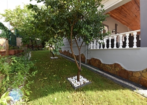 Вилла с видом на море в районе Каргыджак