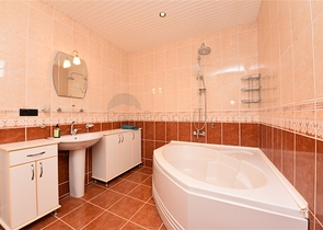 Вилла с видом на море в районе Каргыджак