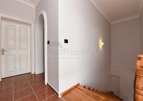 Вилла с видом на море в районе Каргыджак