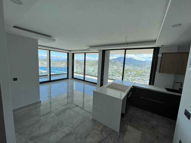 Проект из резиденций с панорамным видом на море и горы в районе Гюндуан