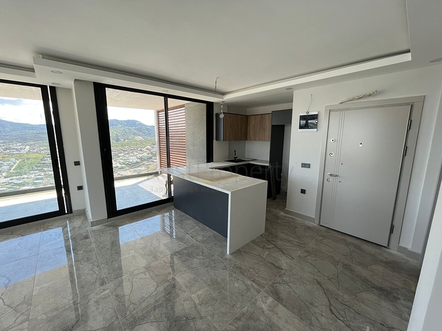 Проект из резиденций с панорамным видом на море и горы в районе Гюндуан