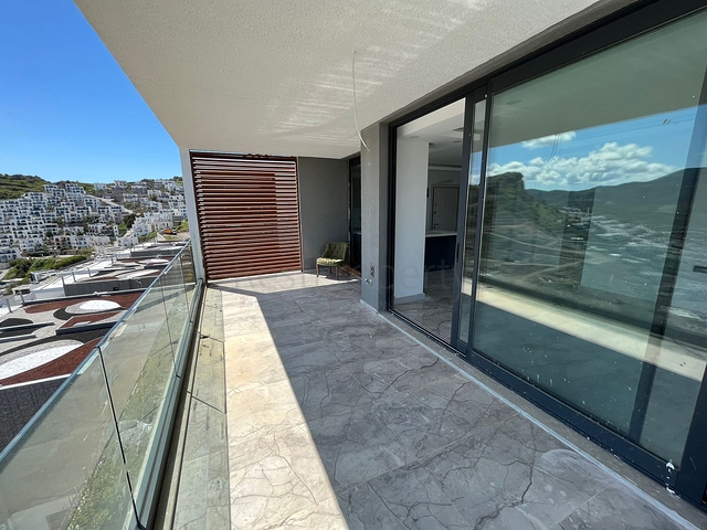 Проект из резиденций с панорамным видом на море и горы в районе Гюндуан