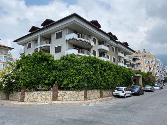 Квартира 3+1 с отдельной кухней в центре Алании