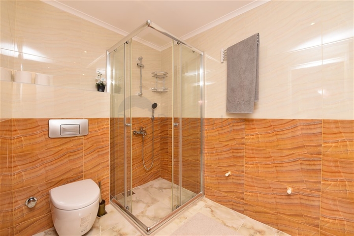 Квартира 3+1 с отдельной кухней в центре Алании