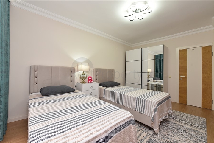 Квартира 3+1 с отдельной кухней в центре Алании