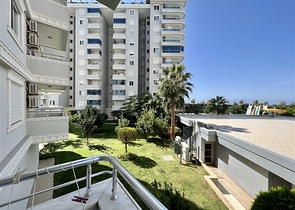 Апартаменты 3+1 в 50 м от пляжа в районе Тосмур