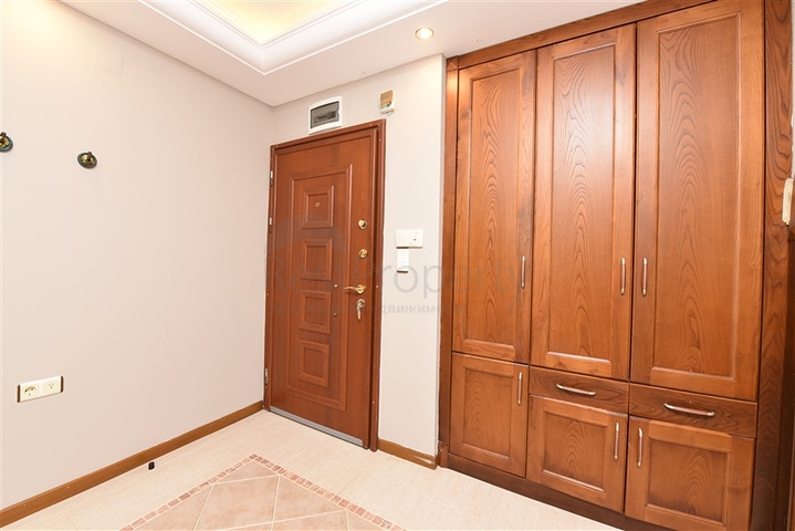 Трёхкомнатные апартаменты в Махмутларе