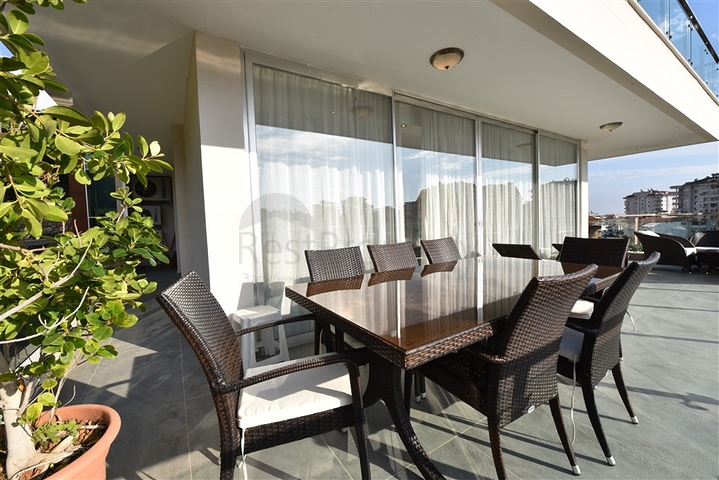 Просторная квартира для комфортной жизни в Джикджилли