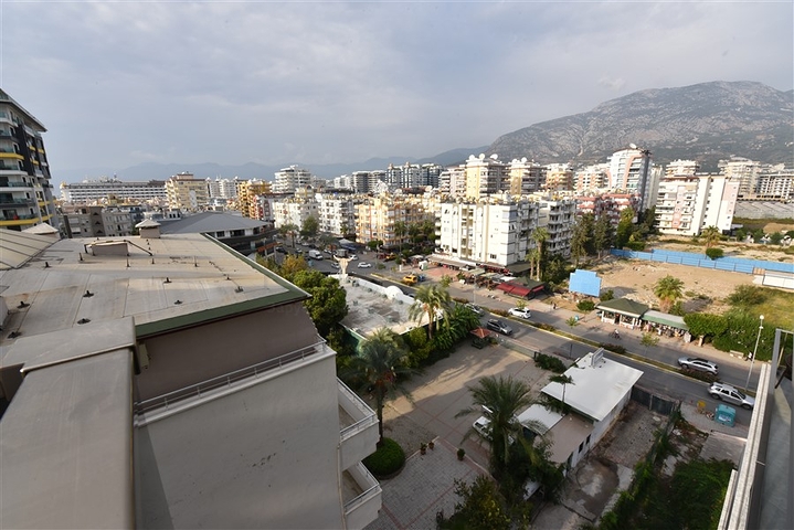 Двухкомнатная квартира на первой береговой линии