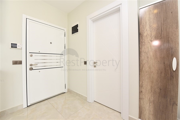 Двухкомнатная квартира на первой береговой линии