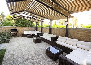 Двухкомнатная квартира на первой береговой линии