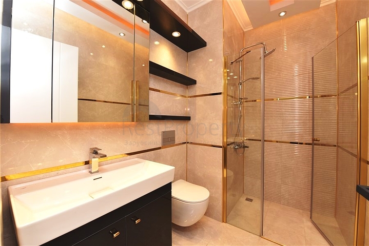 Трёхкомнатная квартира в премиальном жилом комплексе в районе Махмутлар