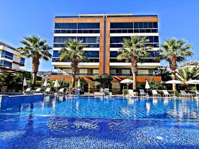 Пентхаус 4+1 в районе Тосмур 