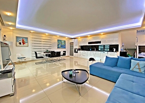 Пентхаус 4+1 в районе Тосмур 