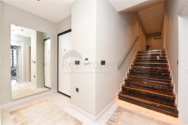 Продается пентхаус 3+1 на крепости в Алании