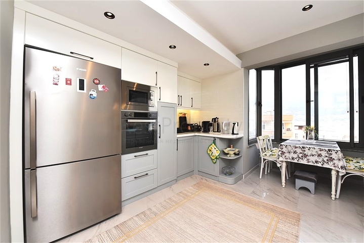 Продается пентхаус 3+1 на крепости в Алании