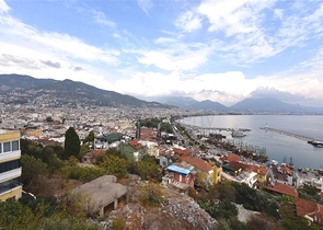 Продается пентхаус 3+1 на крепости в Алании