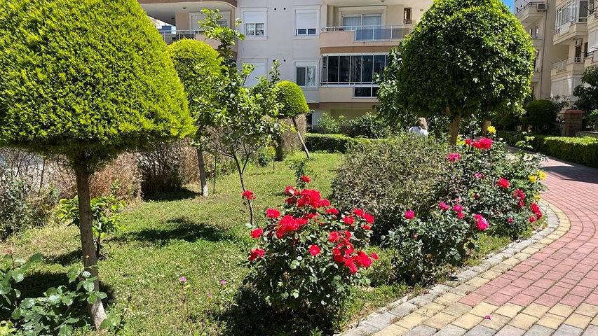 Просторный пентхаус в районе Махмутлар 