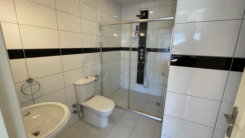 Просторный пентхаус в районе Махмутлар 